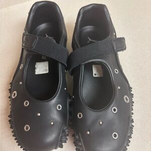 Puma Mostro flats size 6.5 women’s